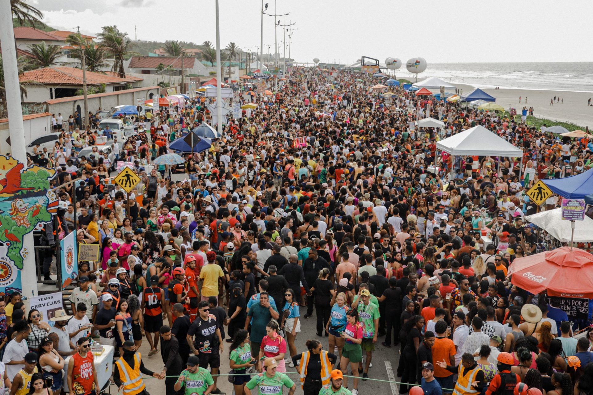 AVENIDA LITORÂNEA: Circuito já é um sucesso dos festejos carnavalescos na capital maranhense