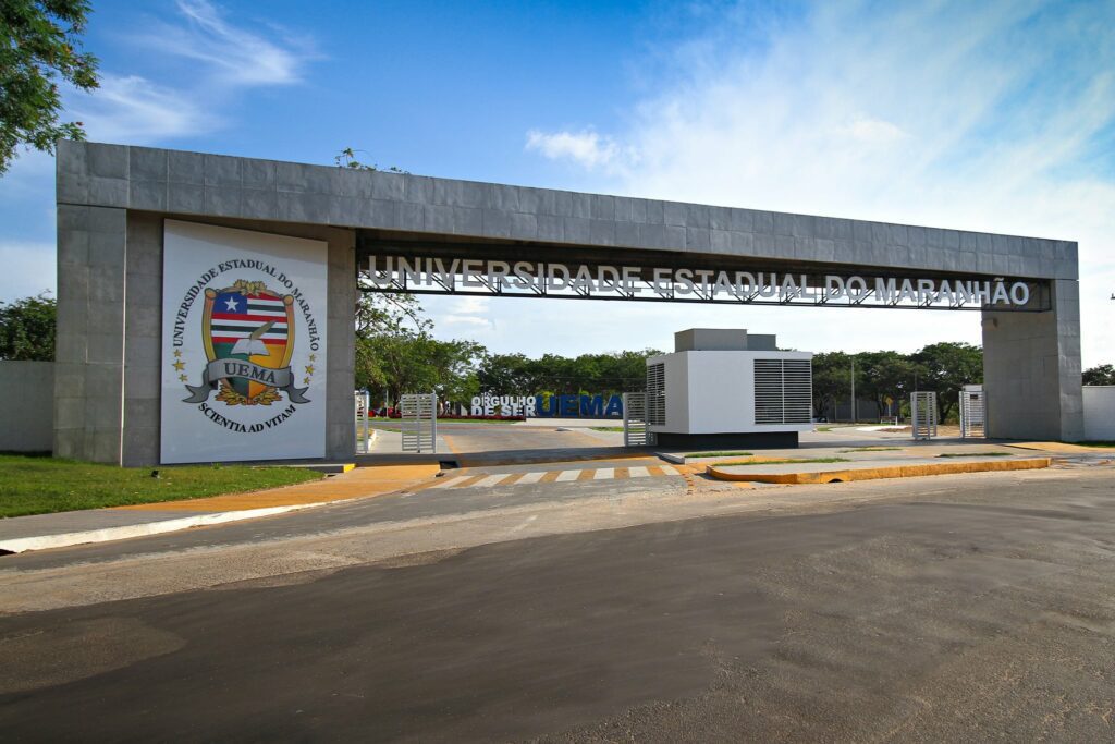 UEMA-ENTRADA-1024x683
