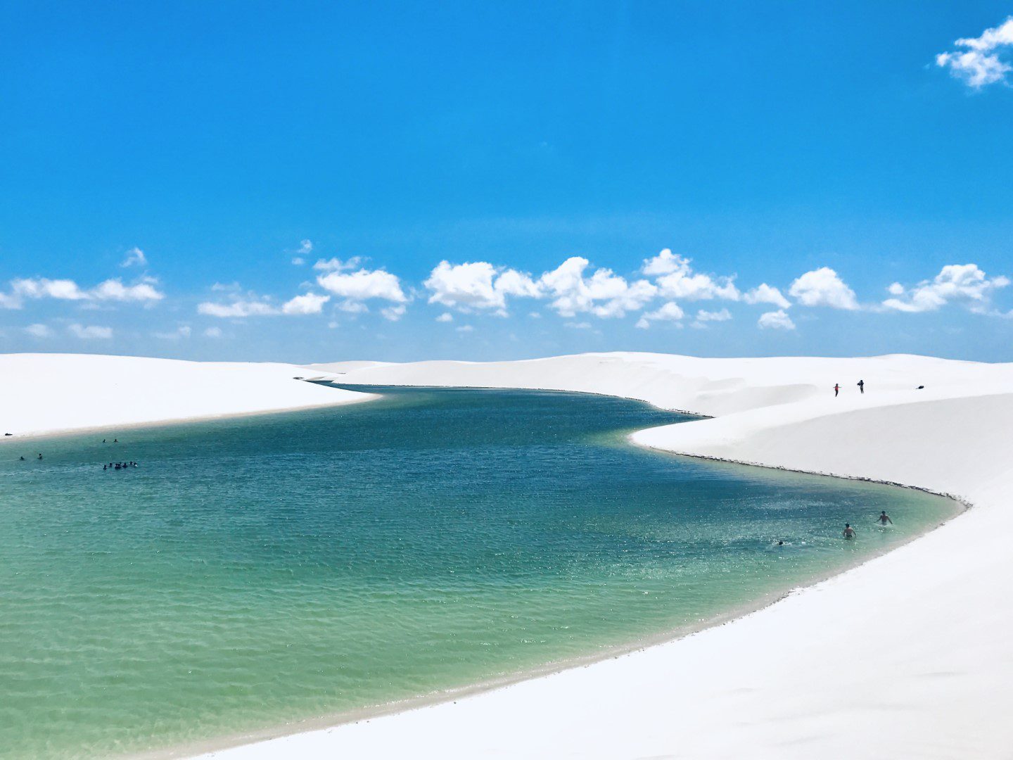lagoa-azul-lencois-maranhenses