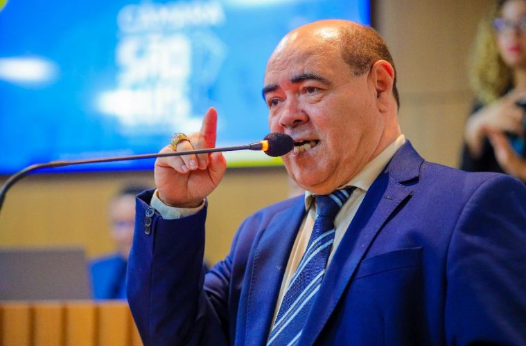 1d918c89913d35a693587ab82b68e4dd