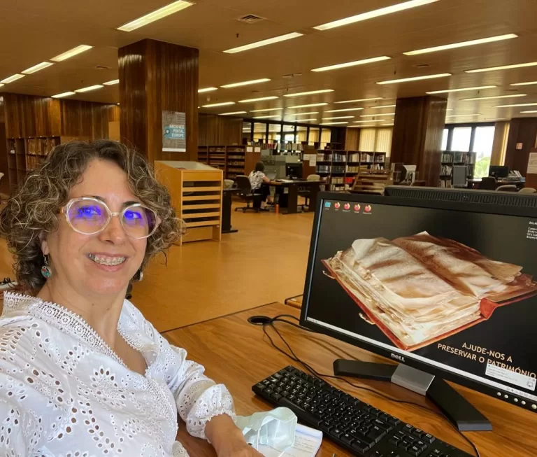 Dra.-Helidacy-Maria-Muniz-Correa-destacou-a-importancia-da-Camara-na-sociedade-maranhense-em-sua-tese-de-doutorado-2