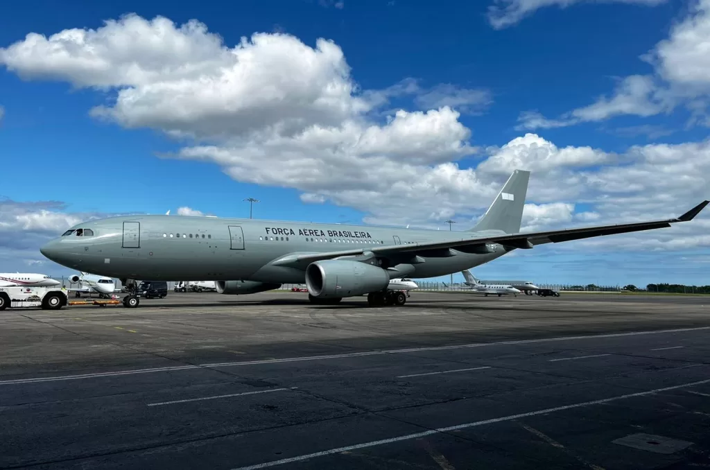 KC-30-nas-cores-da-FAB-e1657731275458